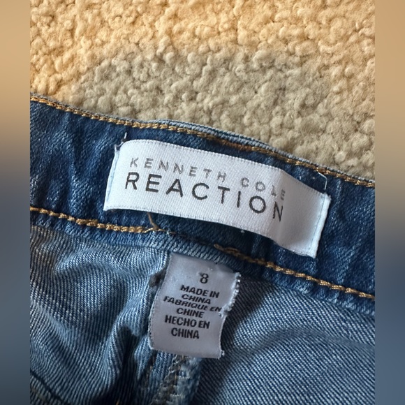 Kenneth Cole Reaction - Ladies Jeans - Size 8 - Picture 4 of 6